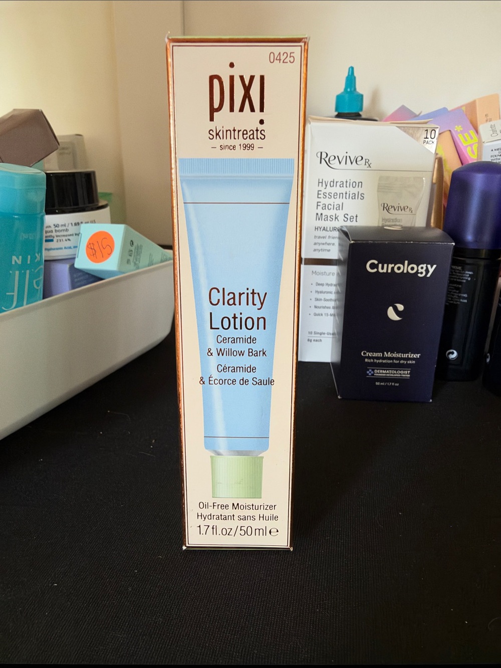 Pixi Clarity Lotion Moisturizer - Light Blue & Light Green